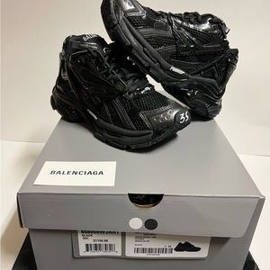 Balenciaga Runners Sneakers Triple Black EU 35 Platform Trainer Track Size 5